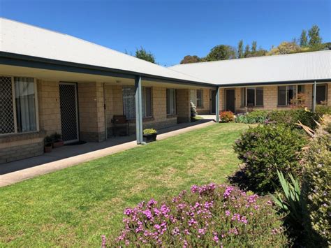 mount gambier retirement village.